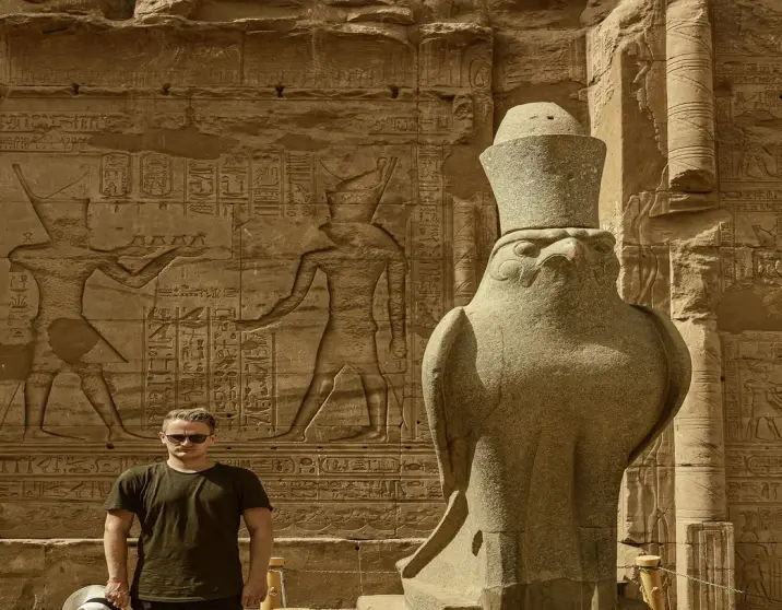 Private  Best Day Tour To Aswan Abu Simbel Temple .